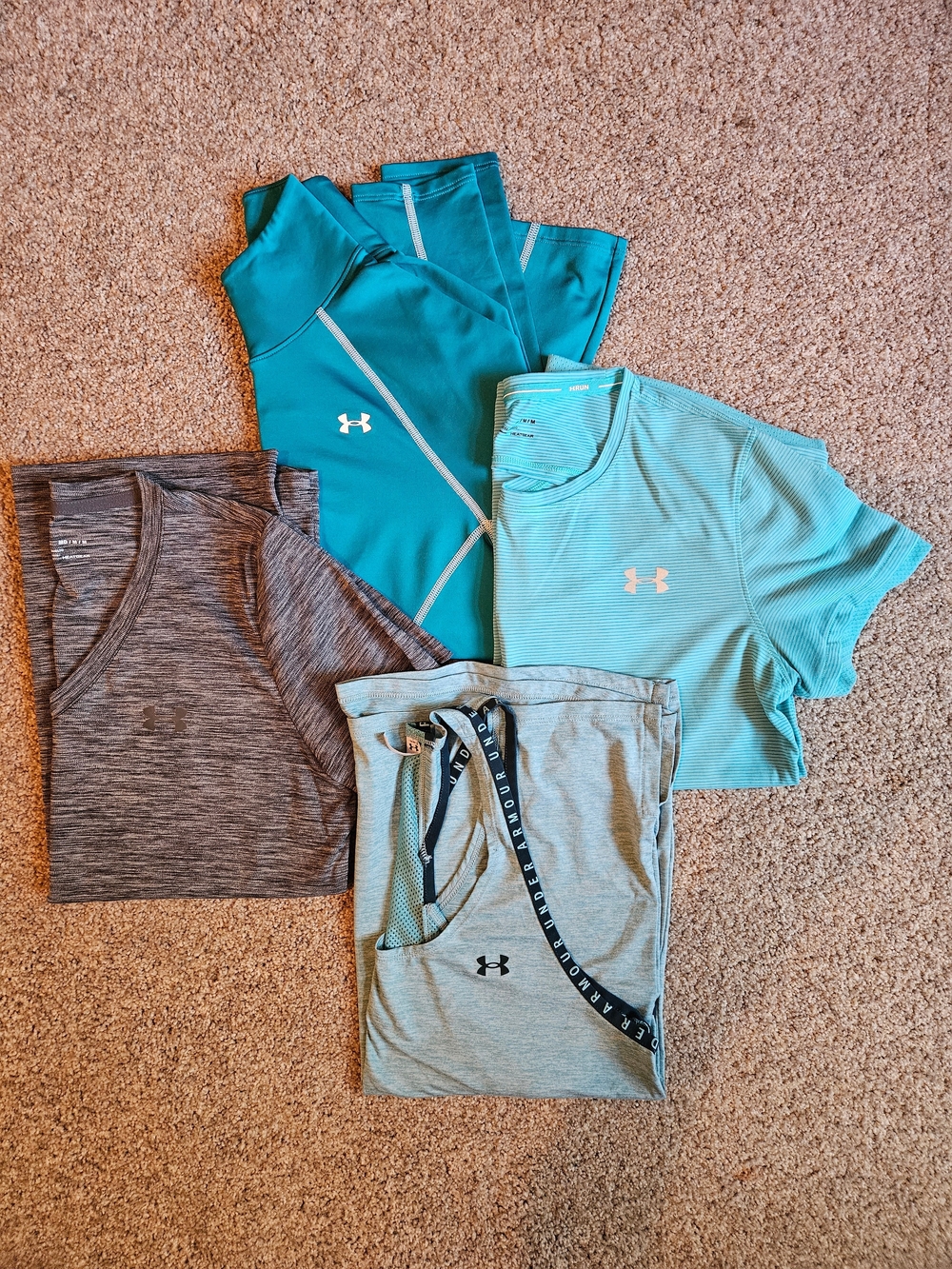 EUC Women's Under Armour Activewear Top Bundle